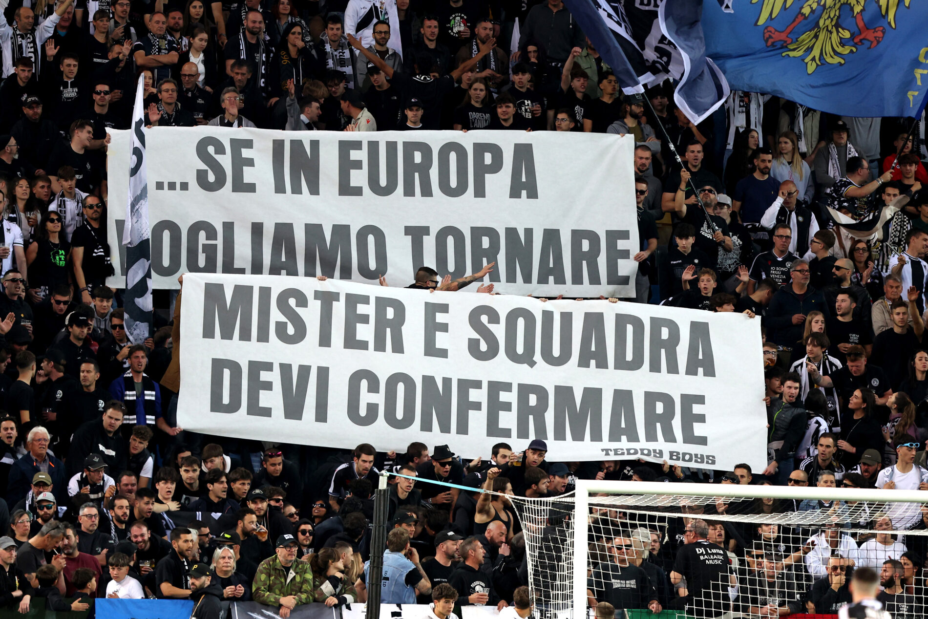 Tifosi Udinese striscione Kosta Runjaic