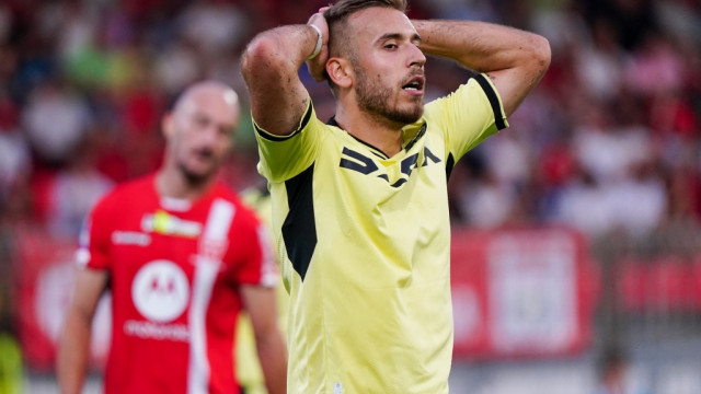Photo LiveMedia/Luca Rossini
Monza, Italy, August 26, 2022, italian soccer Serie A match
AC Monza vs Udinese Calcio
Image shows:
Sandi Lovric (Udinese Calcio)
LiveMedia - World Copyright