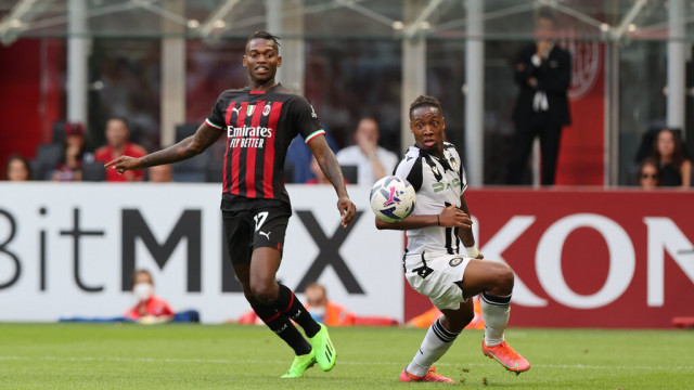 Photo LiveMedia/Fabrizio Carabelli
Milan, Italy, August 13, 2022, italian soccer Serie A match
AC Milan vs Udinese Calcio
Image shows:
Rafael Leao of AC Milan in action during the Serie A 2022/23 football match between AC Milan and Udinese Calcio at Giuseppe Meazza Stadium, Milan, Italy on August 13, 2022
LiveMedia - World Copyright
