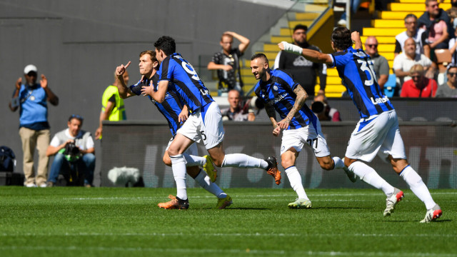 Photo LiveMedia/Alessio Marini
Udine, Italy, September 18, 2022, italian soccer Serie A match
Udinese Calcio vs Inter - FC Internazionale
Image shows:
Inter’s Nicolo Barella celebrates after scoring a goal 0-1
LiveMedia - World Copyright