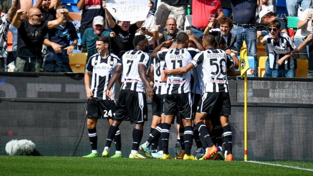 Photo LiveMedia/Ettore Griffoni
Udine, Italy, September 18, 2022, italian soccer Serie A match
Udinese Calcio vs Inter - FC Internazionale
Image shows:
Udinese's Jaka Bijol celebrates after scoring a goal
LiveMedia - World Copyright