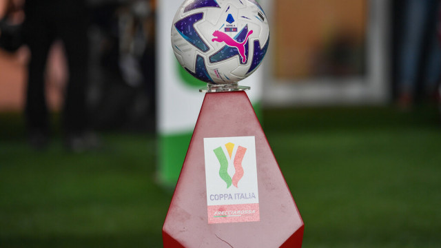 Photo LiveMedia/Alessio Marini
Udine, Italy, October 19, 2022, Italian football Coppa Italia match
Udinese Calcio vs AC Monza
Image shows:
Coppa Italia Freccia Rossa official ball 2022/23
LiveMedia - World Copyright
