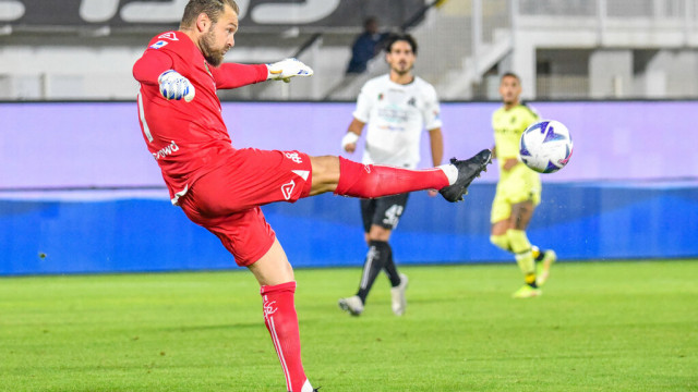 Photo LiveMedia/Cucco Ricucchi
La Spezia, Italy, November 08, 2022, italian soccer Serie A match
Spezia Calcio vs Udinese Calcio
Image shows:
Spezia's Jeroen Zoet
LiveMedia - World Copyright