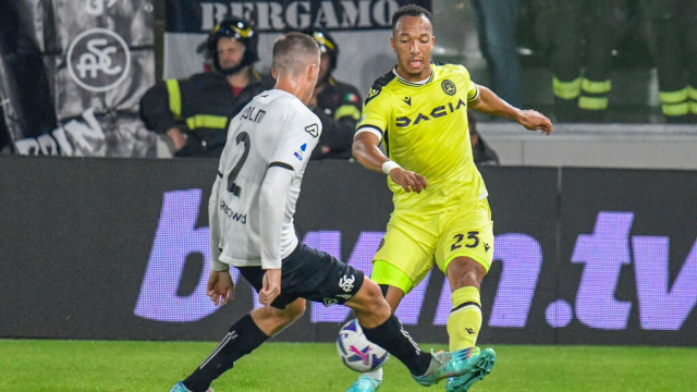 Photo LiveMedia/Cucco Ricucchi
La Spezia, Italy, November 08, 2022, italian soccer Serie A match
Spezia Calcio vs Udinese Calcio
Image shows:
Udinese's Enzo Ebosse
LiveMedia - World Copyright